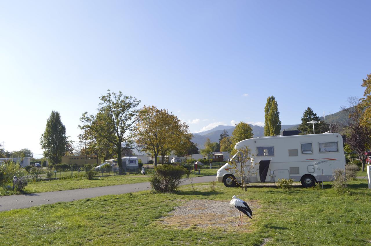 Hotel Camping Le Medieval Turckheim Exterior foto